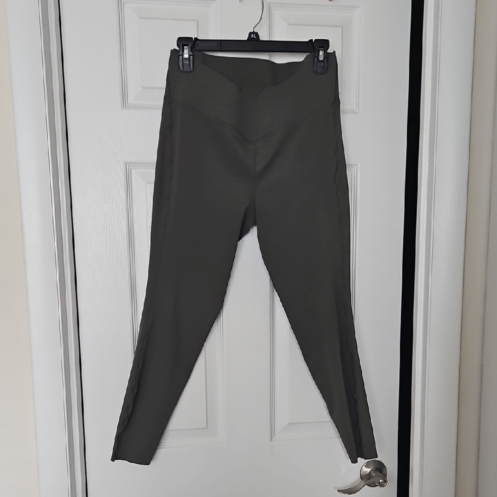 ZYIA Women's Olive Green Leggings